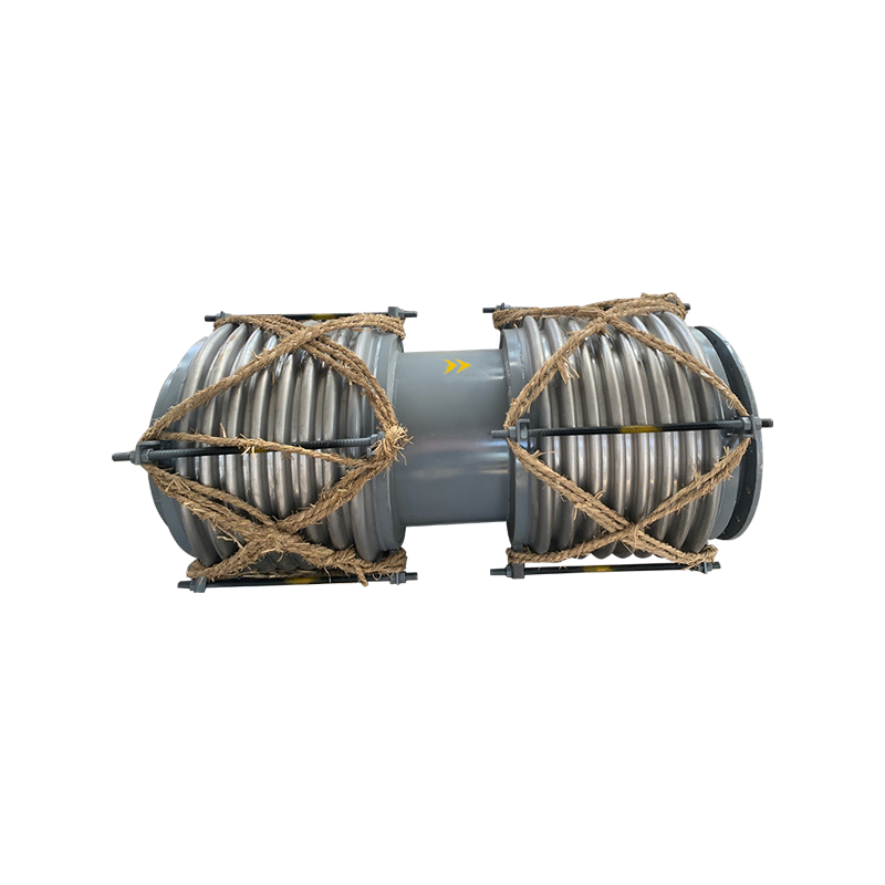 Metalen compensator